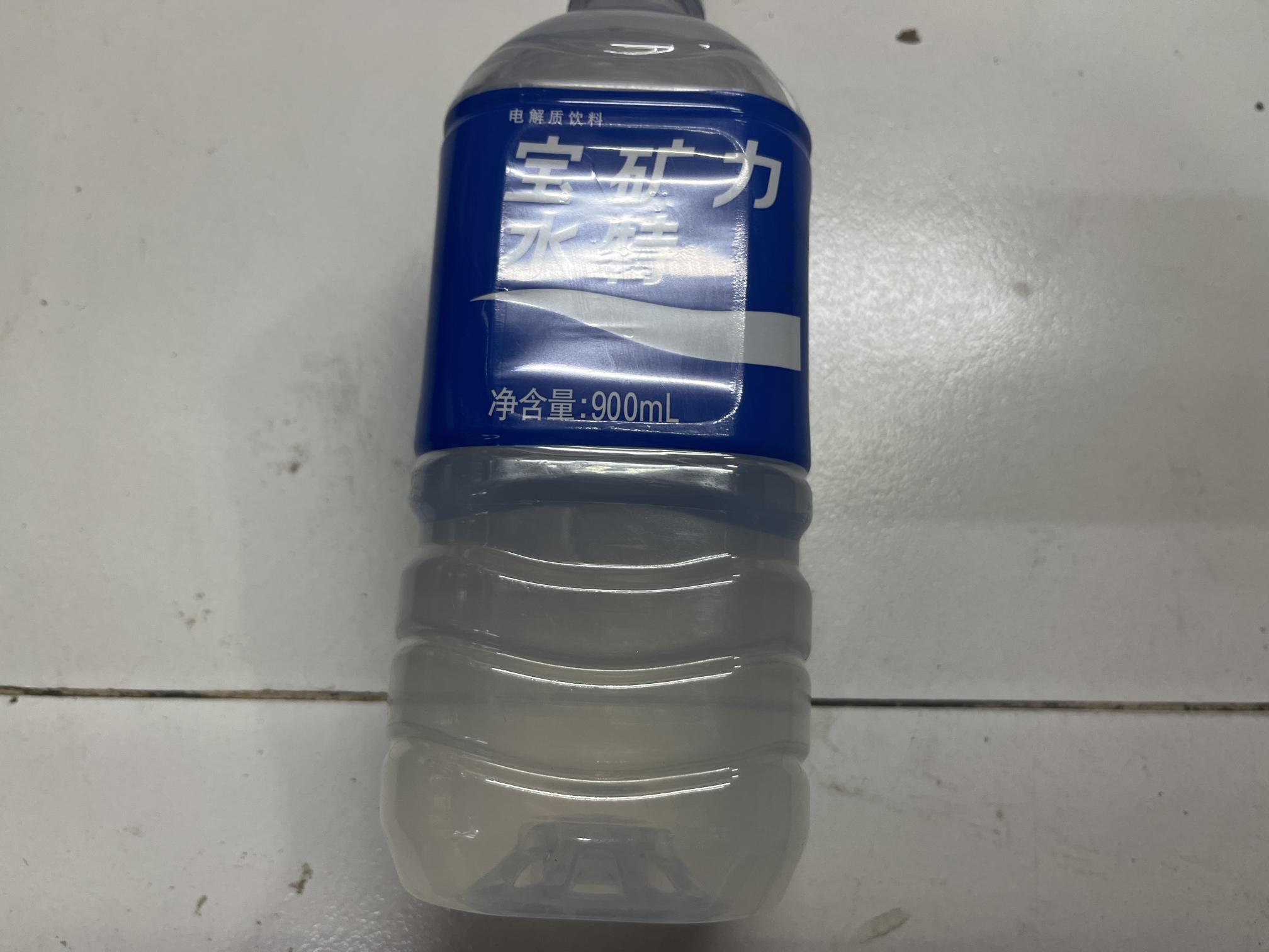 宝矿力水特900 ml/瓶（电解质饮料）